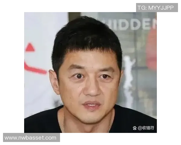 足球星二代身份差异揭秘父辈光环下的独特人生轨迹与挑战