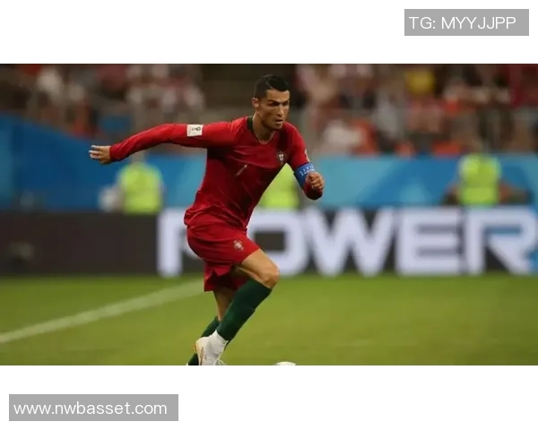 中国足球球星人品分析:从场上表现到场下生活的多维度解读 中国足球球星人品分析:从场上表现到场下生活的多维度解读